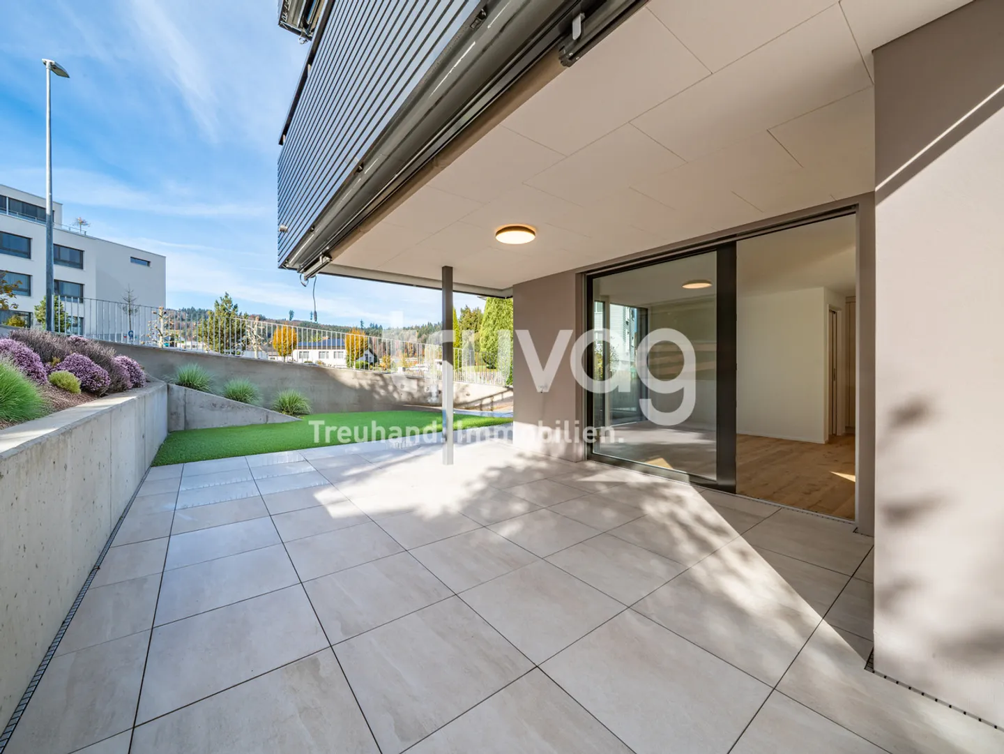 Vie moderne, vie élégante - Photo 9 sur 9
