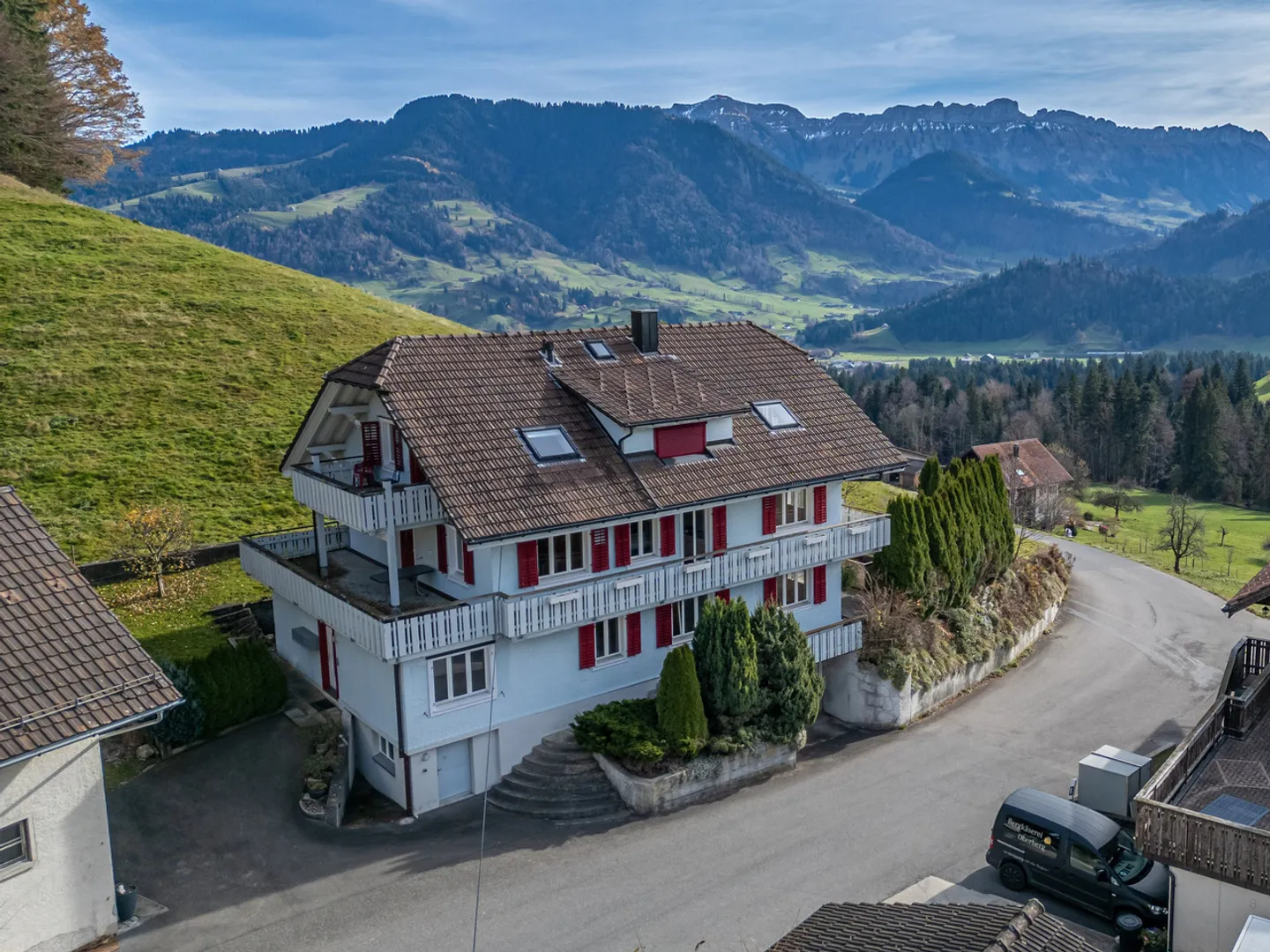Casa plurifamiliare con vista da sogno - Foto 1 di 6