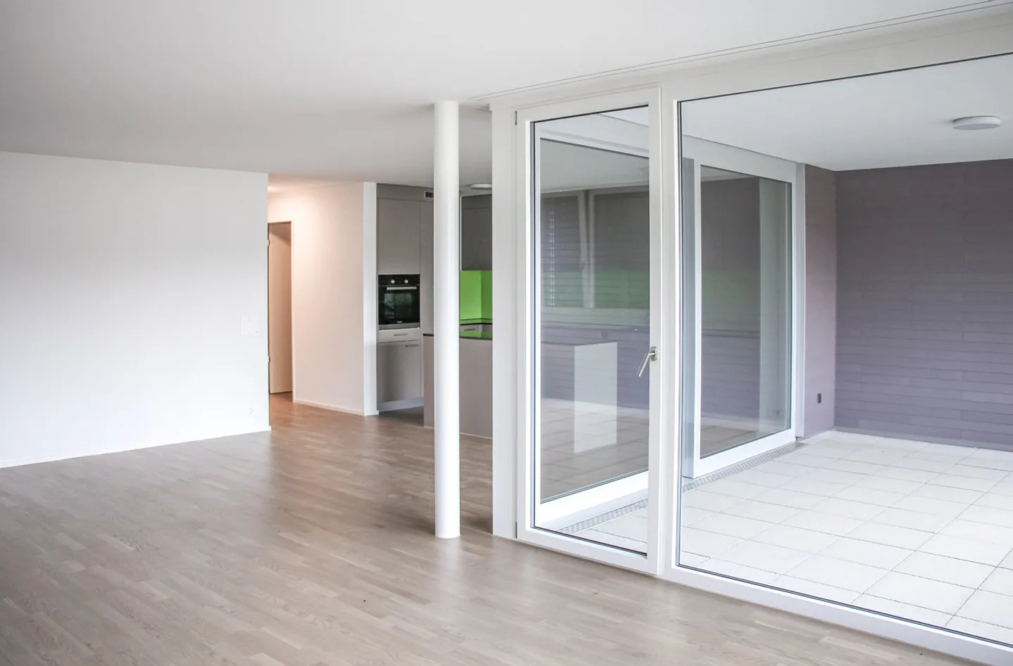 Well-kept, sunny and spacious 4 1/2-room apartment - Photo 5 of 7