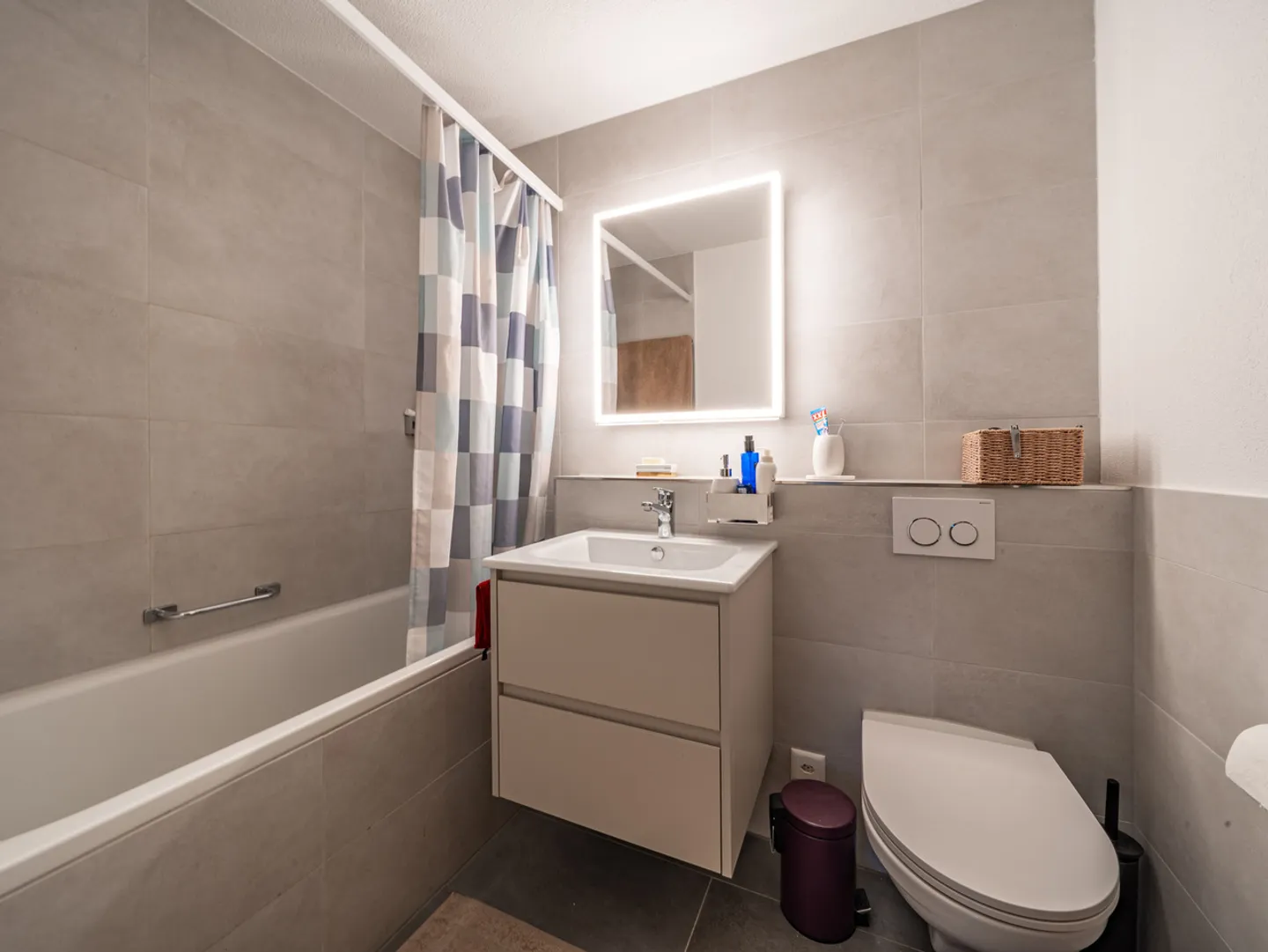 Fully Rented Multi-Family House in a Central Residential Location - Photo 6 of 11