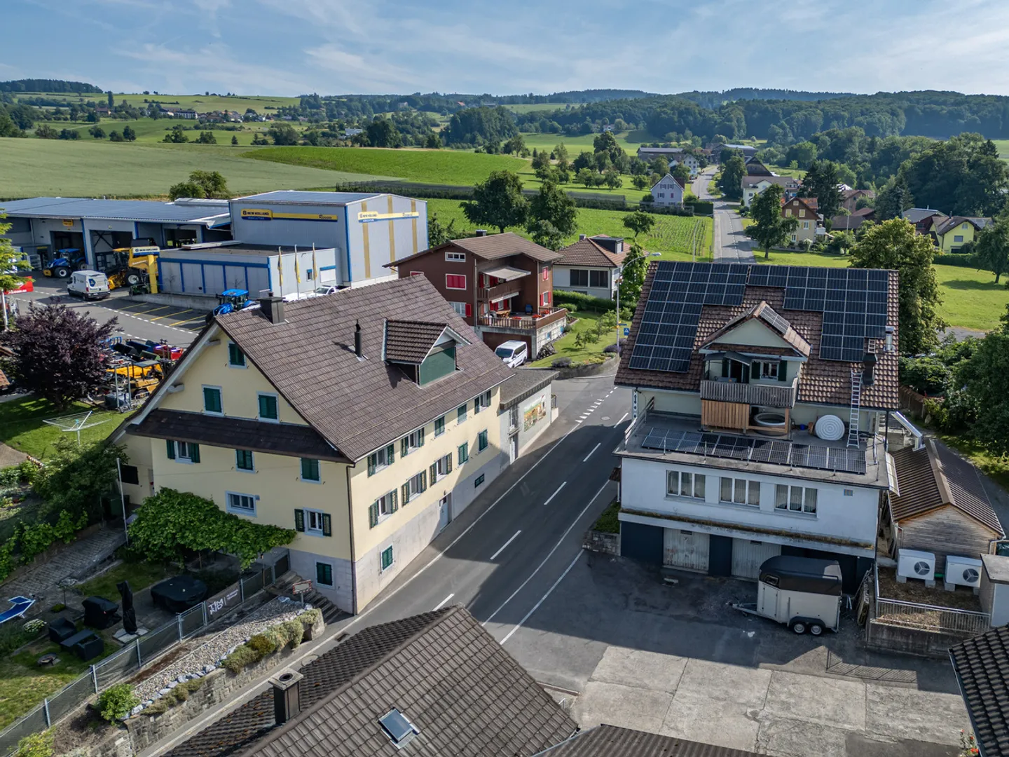 Affascinante casa plurifamiliare - Foto 1 di 6