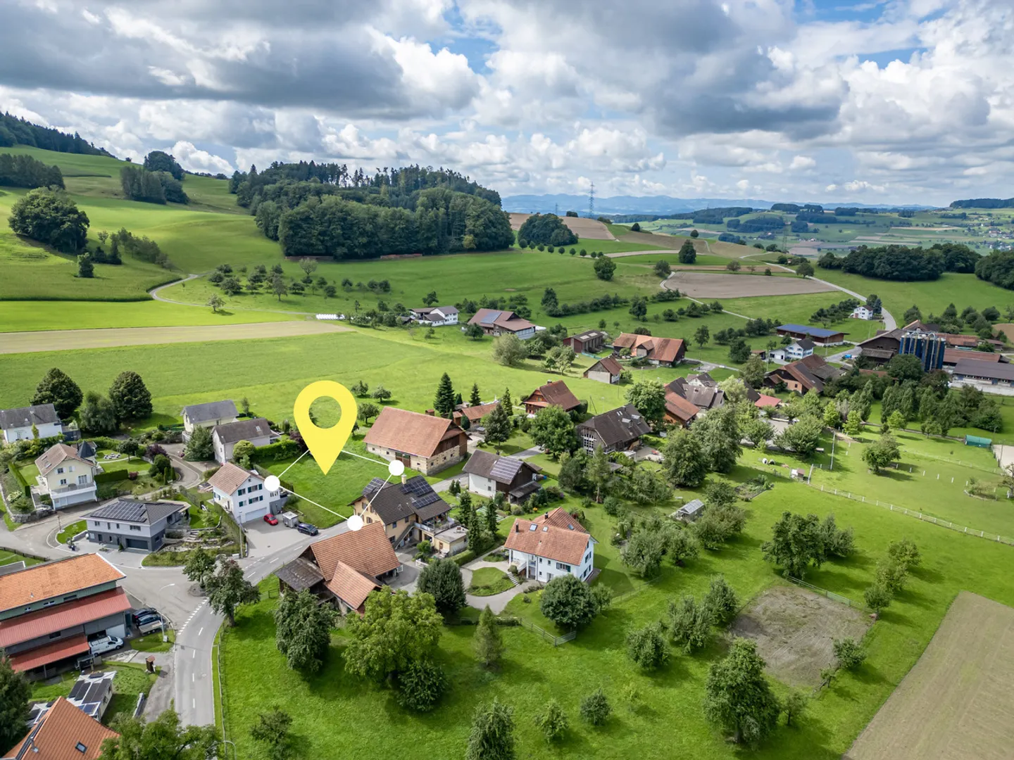 Vivere, affittare su un terreno - Foto 1 di 3