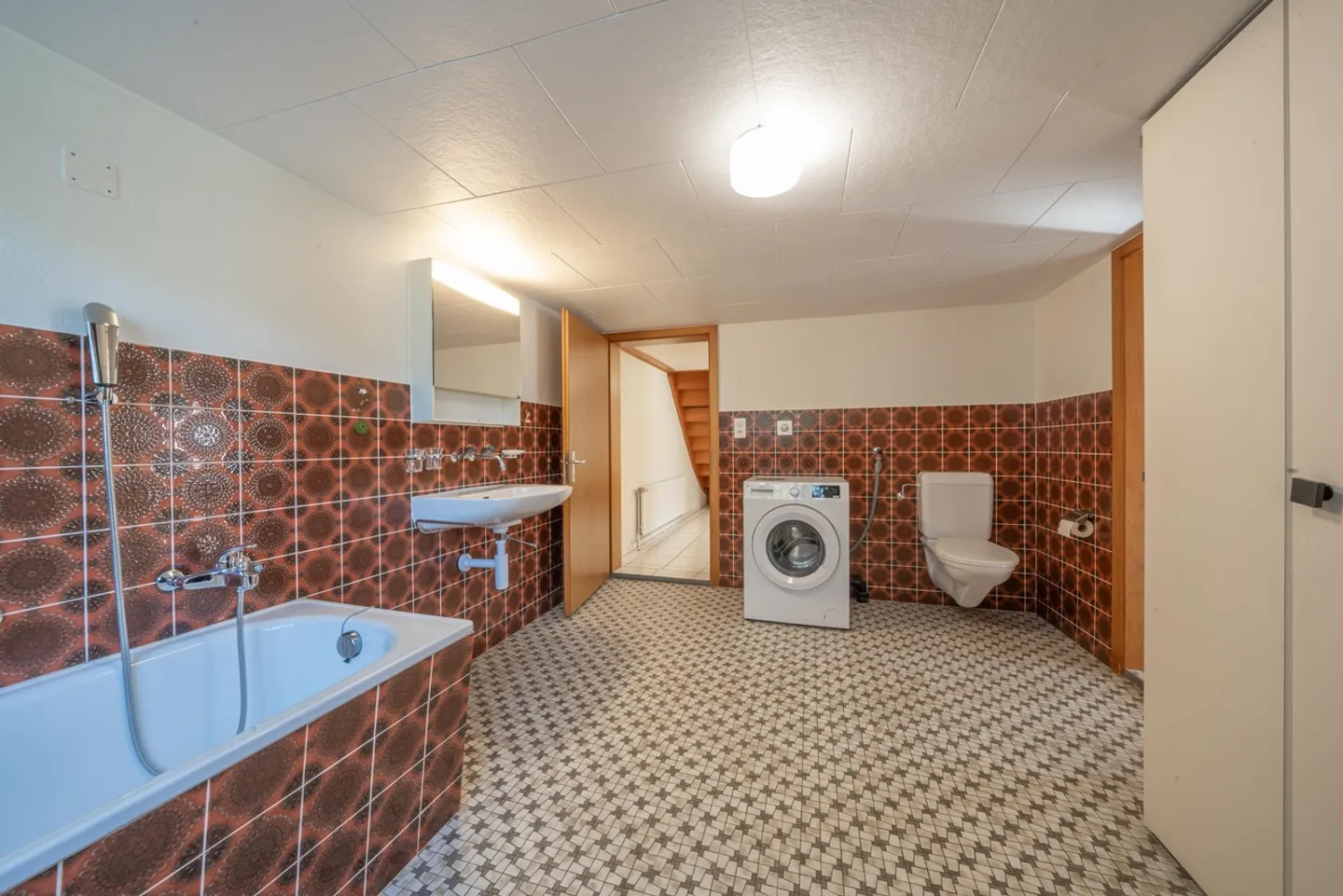 Charming farmhouse with potential - Photo 3 of 6
