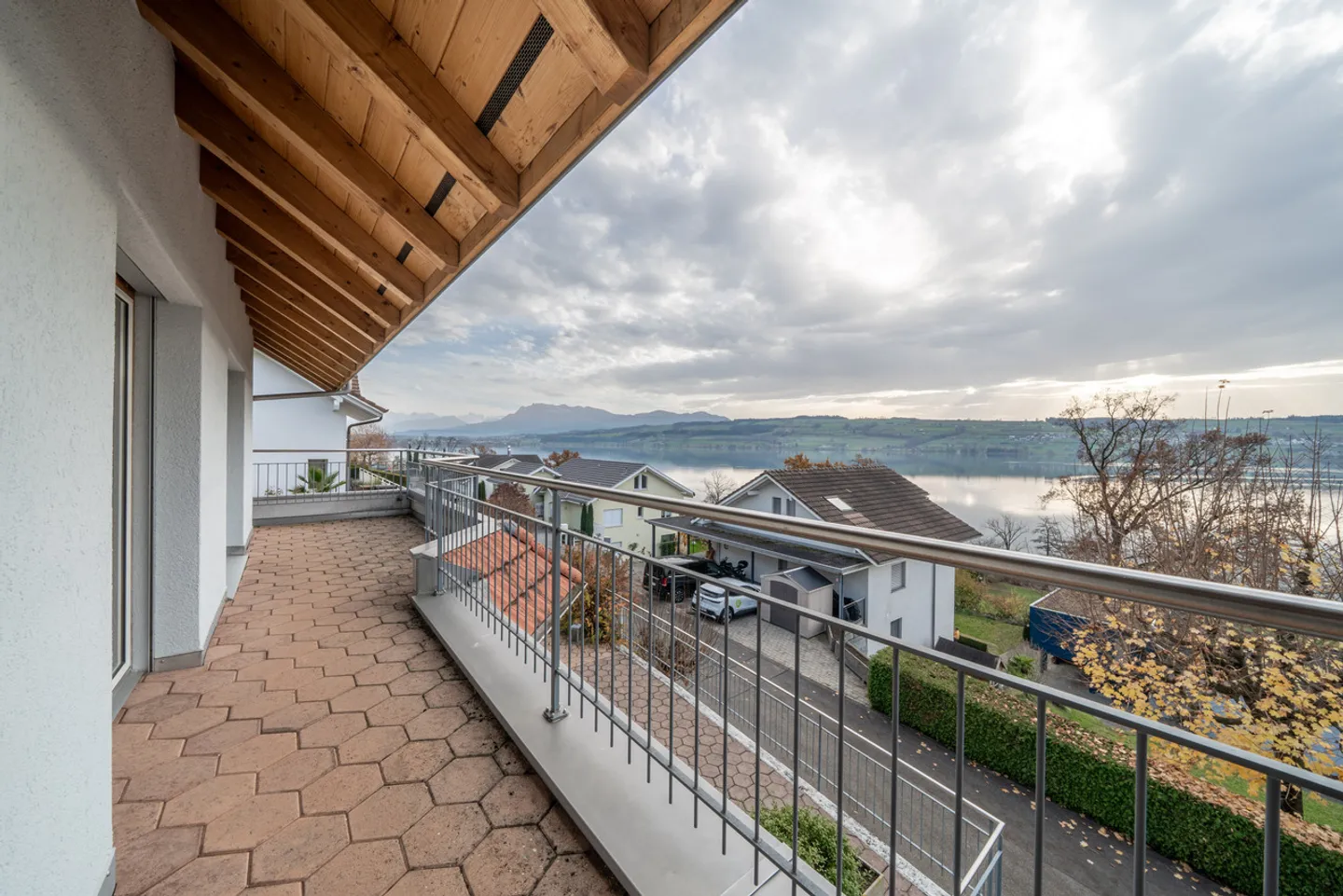 Charmantes Einfamilienhaus mit Seesicht - Foto 10 von 10