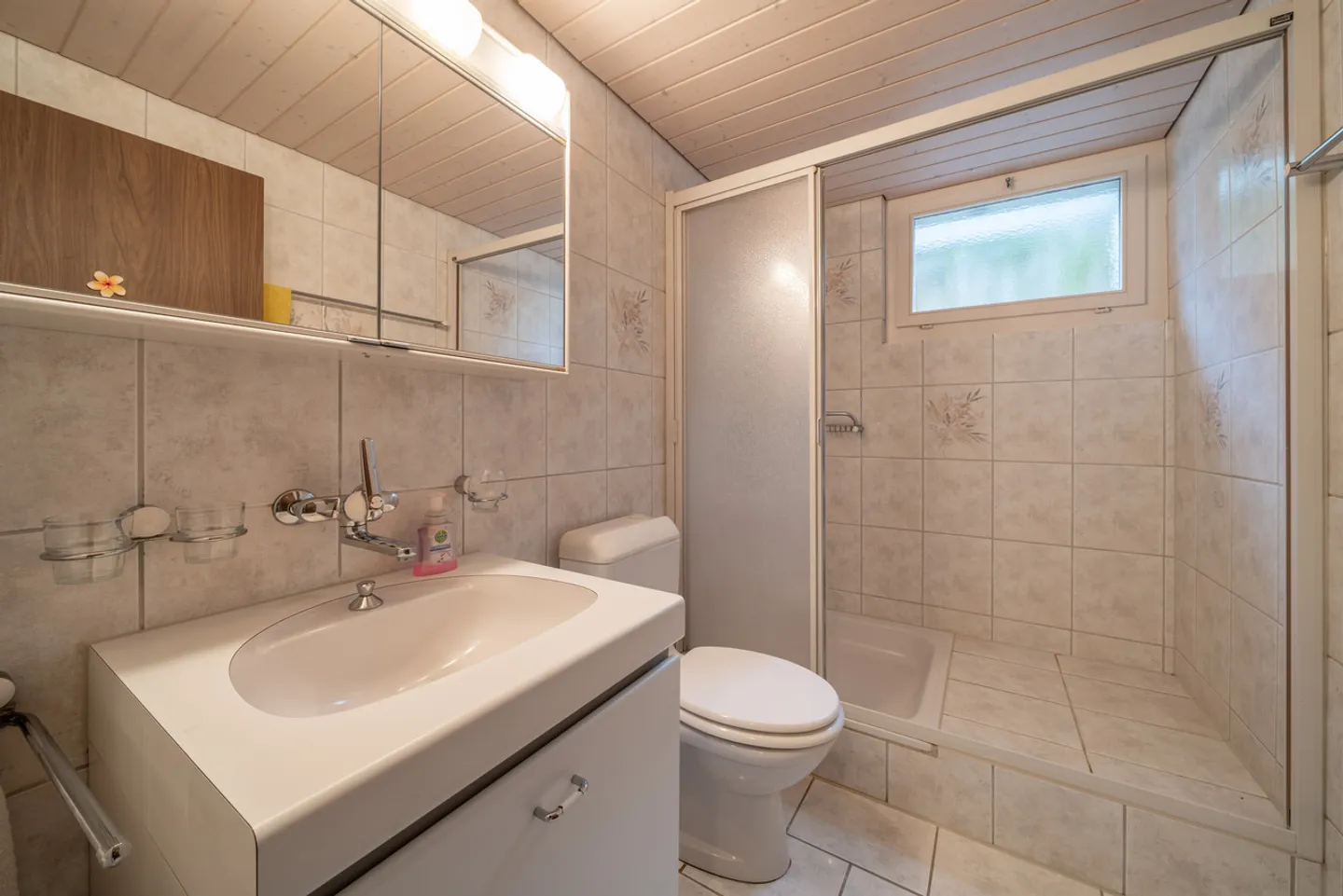 Casa unifamiliare da sogno con vista sul lago in una posizione privilegiata - Foto 6 di 9