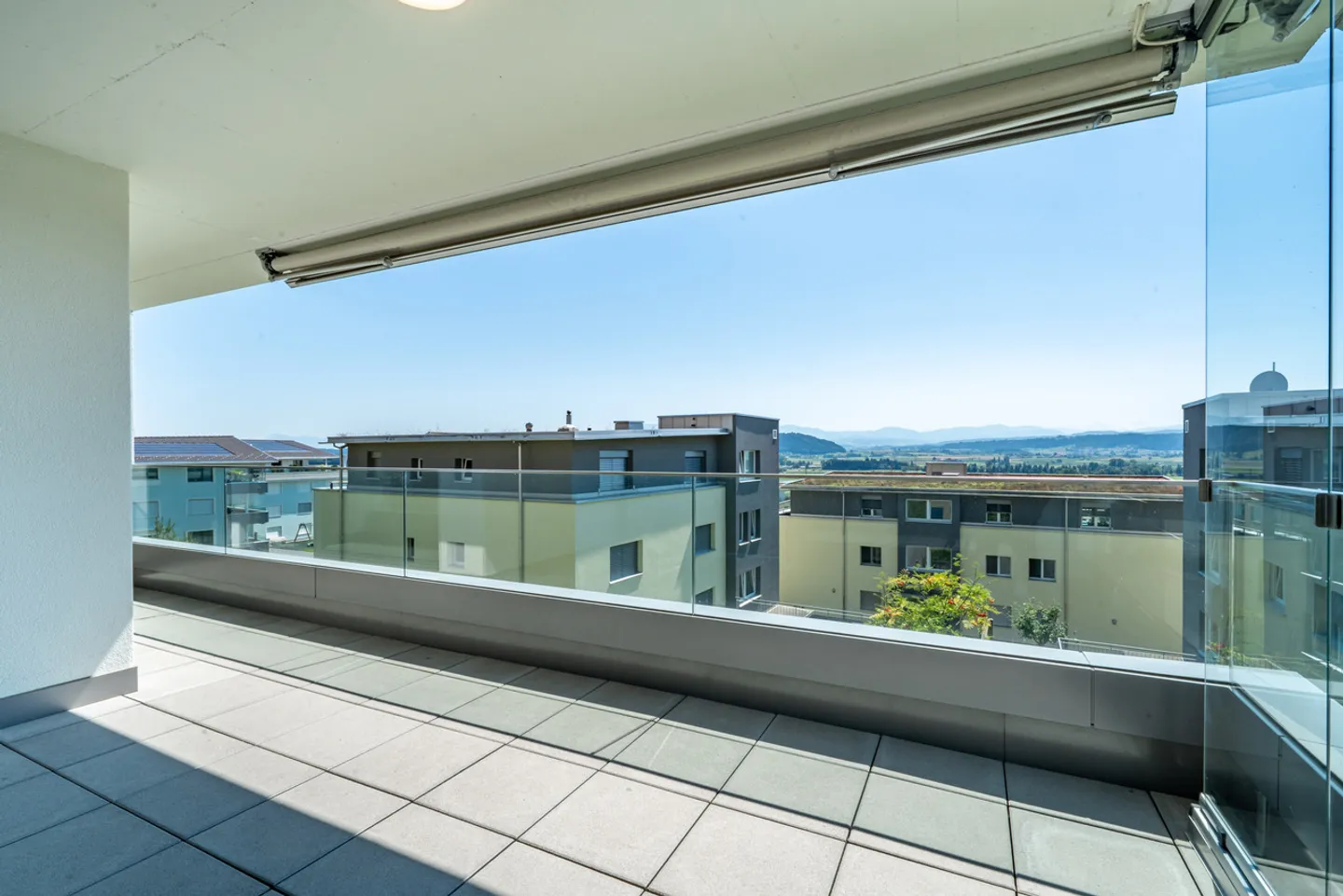 Appartamento in affitto attraente con vista panoramica - Foto 4 di 7