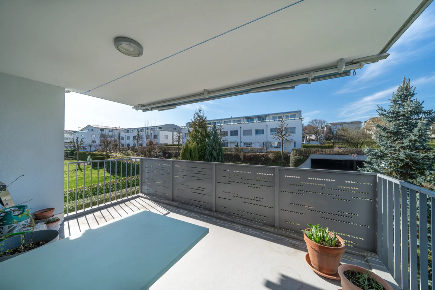 Living by Lake Sempach - Photo 6 of 7