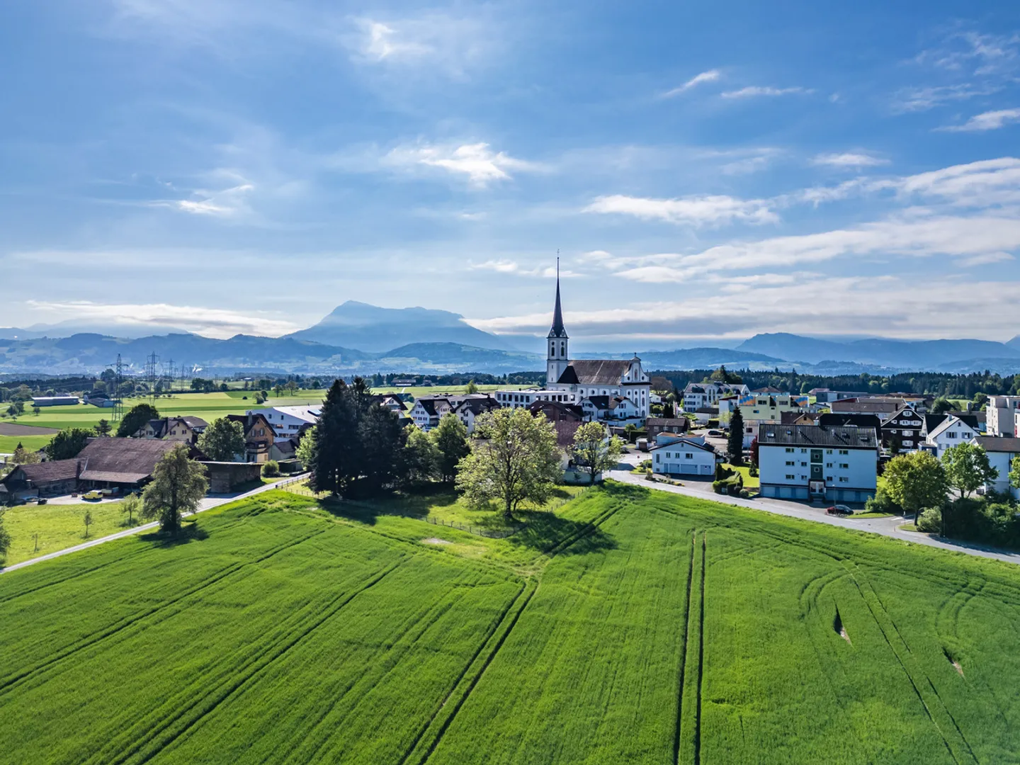 Gewerbefläche in Sempach - Foto 1 von 2