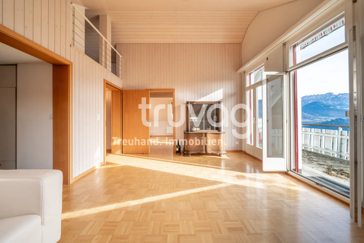 Mehrfamilienhaus mit Traumaussicht - Foto 5 von 7