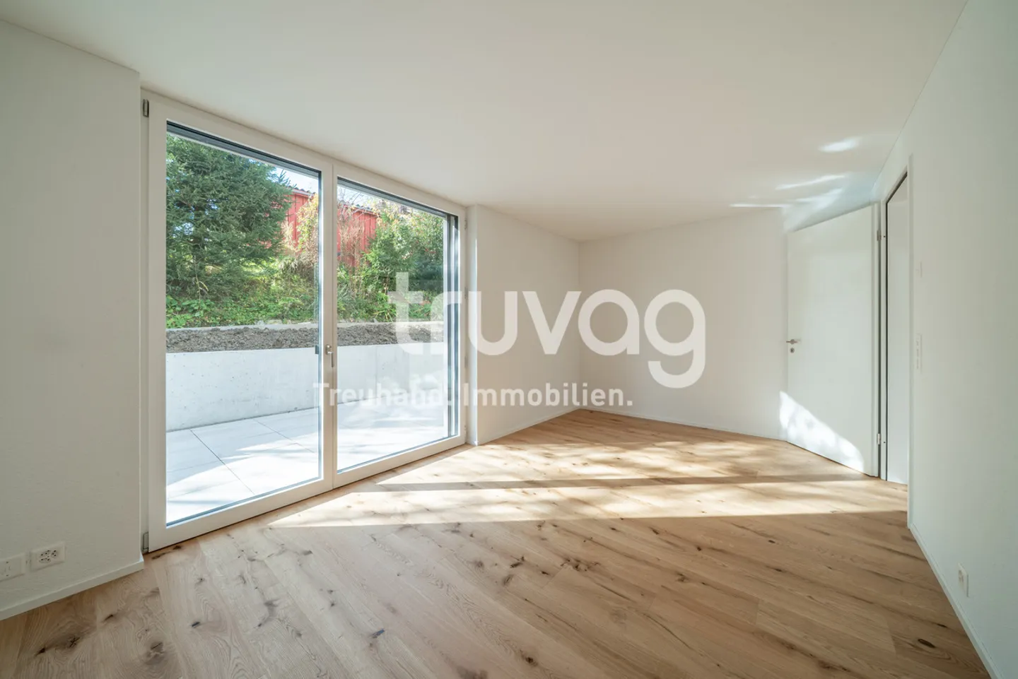 Modern living, stylish life - Photo 6 of 8