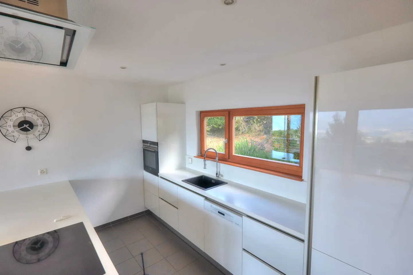 Corbeyrier | Villa d'architecte avec vue panoramique - Foto 7 von 13