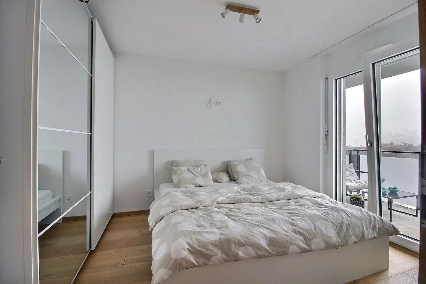 Savièse | Calm environment and exceptional view for this bright 2.5 room apartment - Photo 5 of 10
