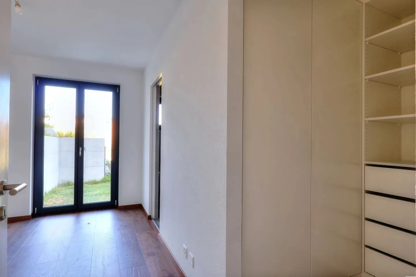 Grimisuat | Cadre verdoyant et lumineux pour ce remarquable appartement de 4.5 pièces - Photo 6 sur 13