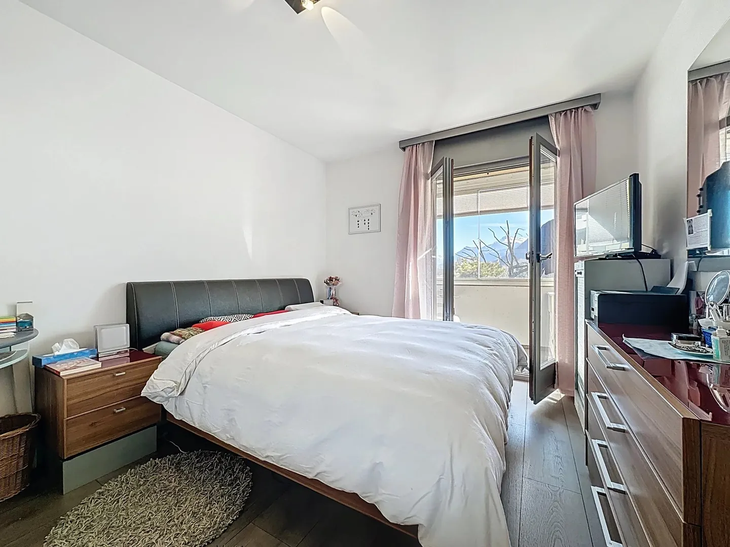 Sion | Charmant 4.5 pièces rénové avec goût - Photo 6 sur 7