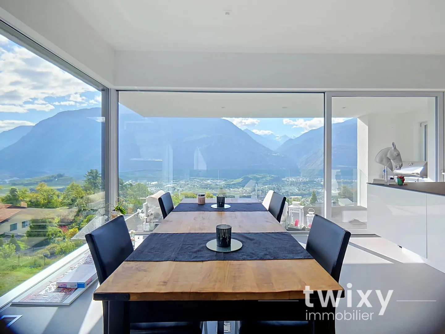 Venthône | Prächtige moderne Villa mit Pool und Wellnessbereich - Foto 4 von 13