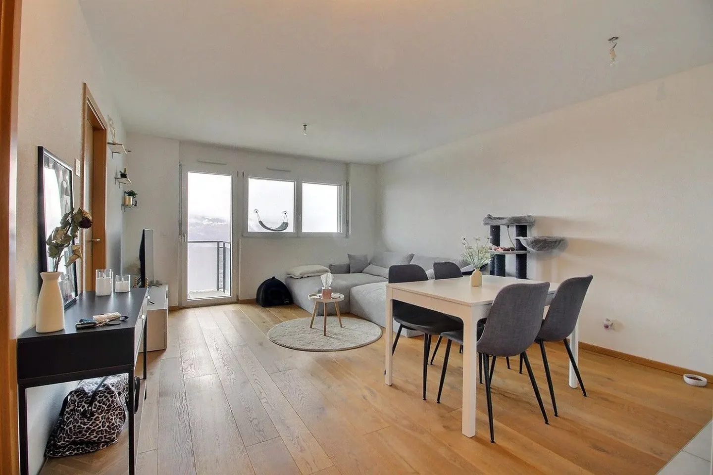Savièse | Calm environment and exceptional view for this bright 2.5 room apartment - Photo 1 of 10