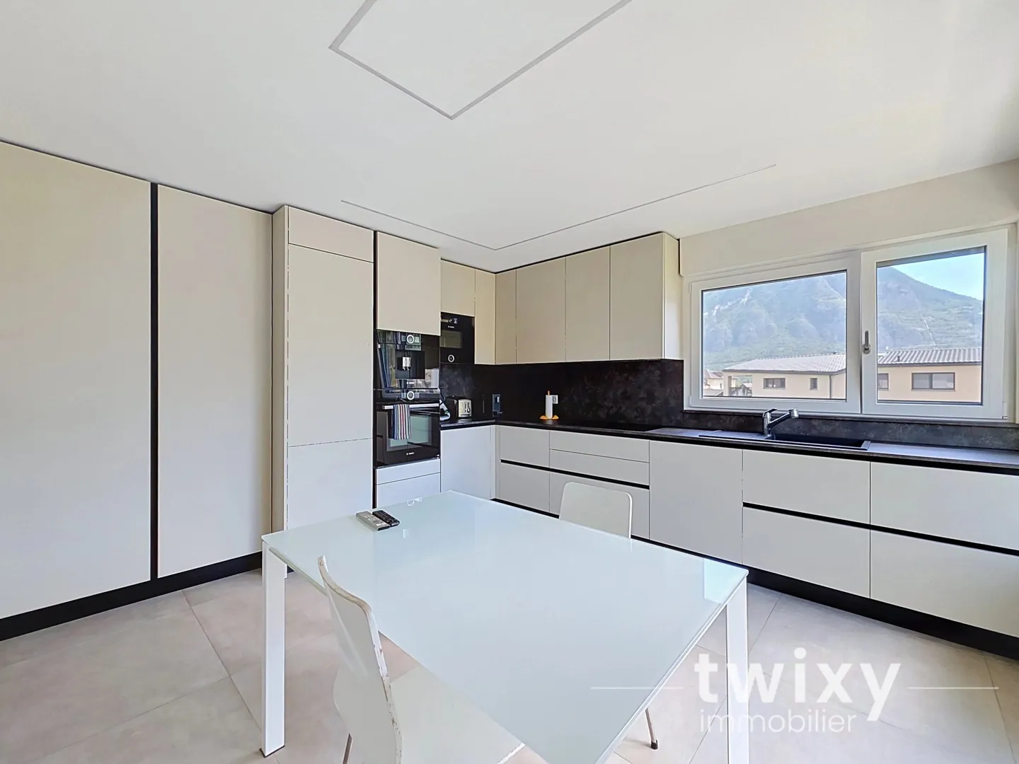 Sierre I 3.5 room apartment with garden - Photo 4 of 9