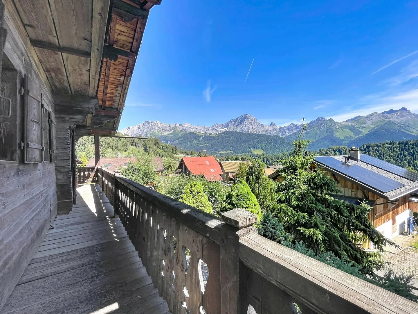 Chalet di charme ad Arveyes - Proprietà rara con potenziale - Foto 11 di 13