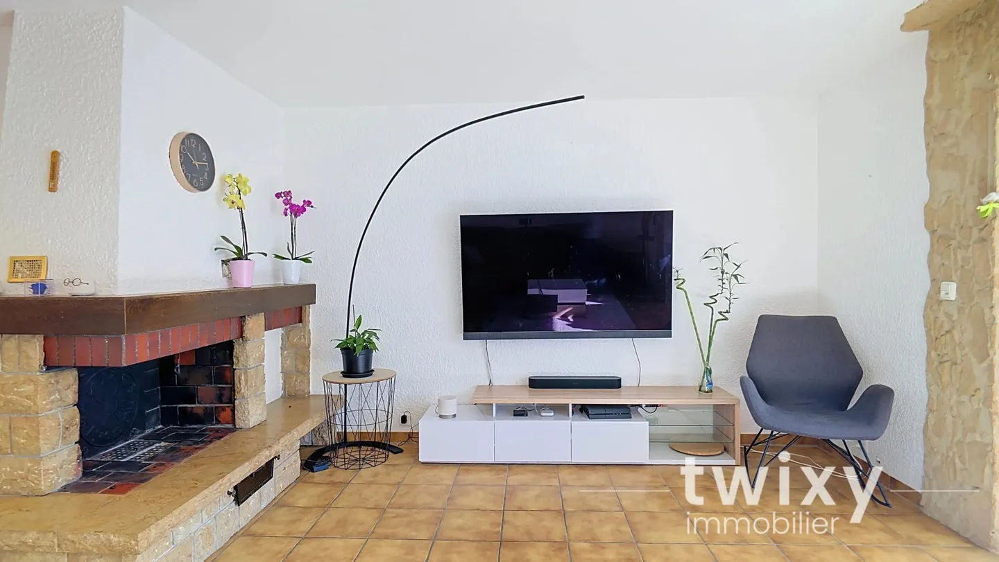 Martigny | Bright 4.5-room apartment with balcony and loggia - Photo 4 of 13