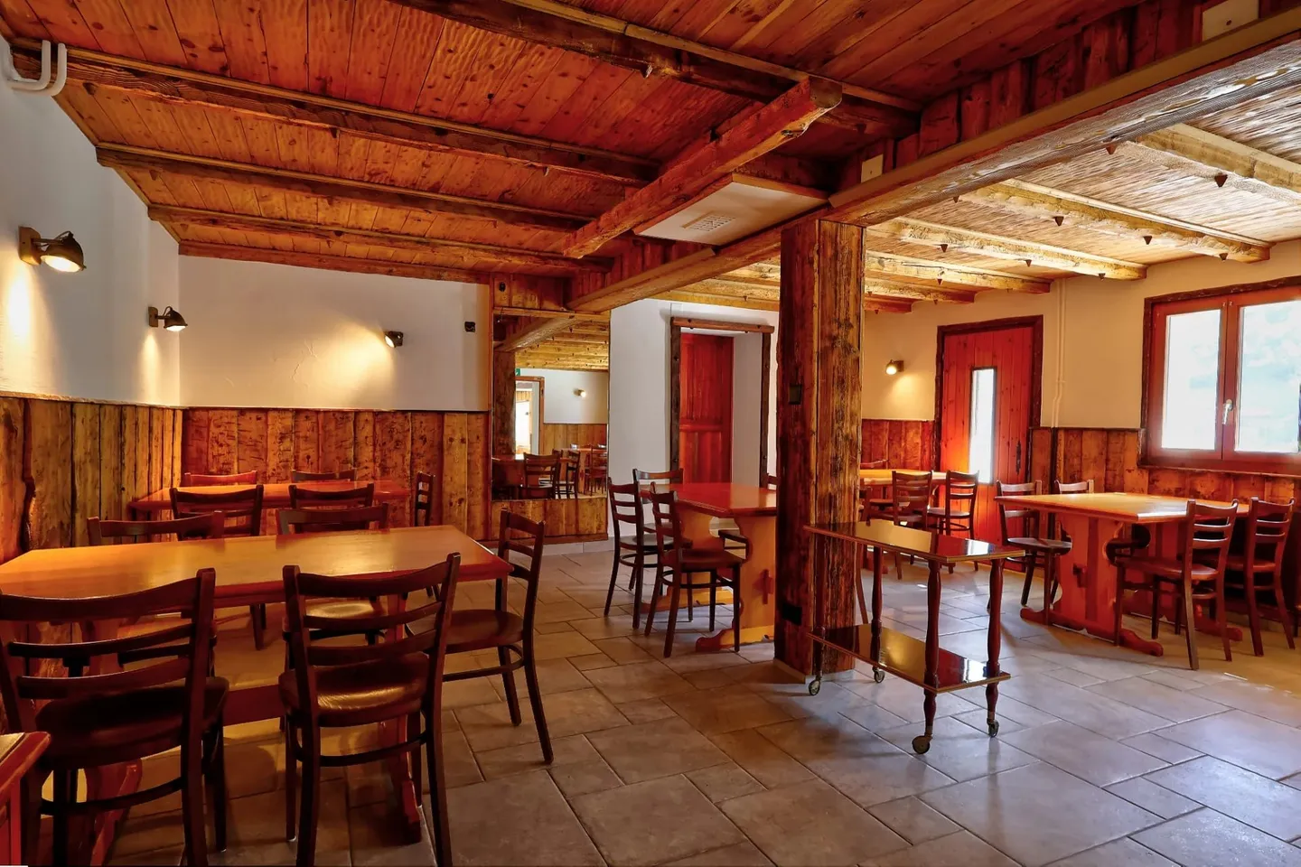 Gelegenheit | Restaurantbetrieb mit angrenzender Wohnung - Foto 10 von 13