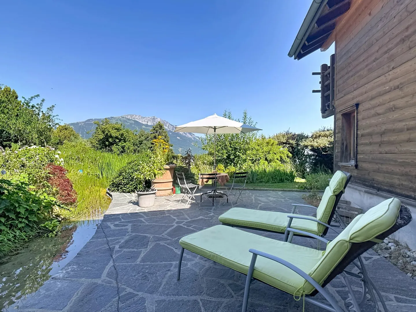 LES GIETTES | Villa individuelle d'exception avec vue imprenable et biotope naturel - Photo 1 of 13