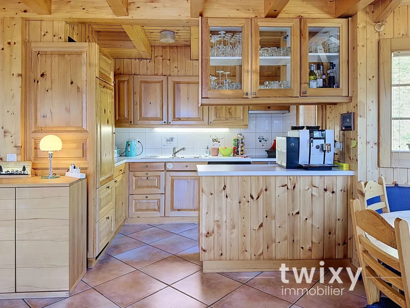 Charmant chalet de 4.5 pièces avec spa - Foto 8 von 13