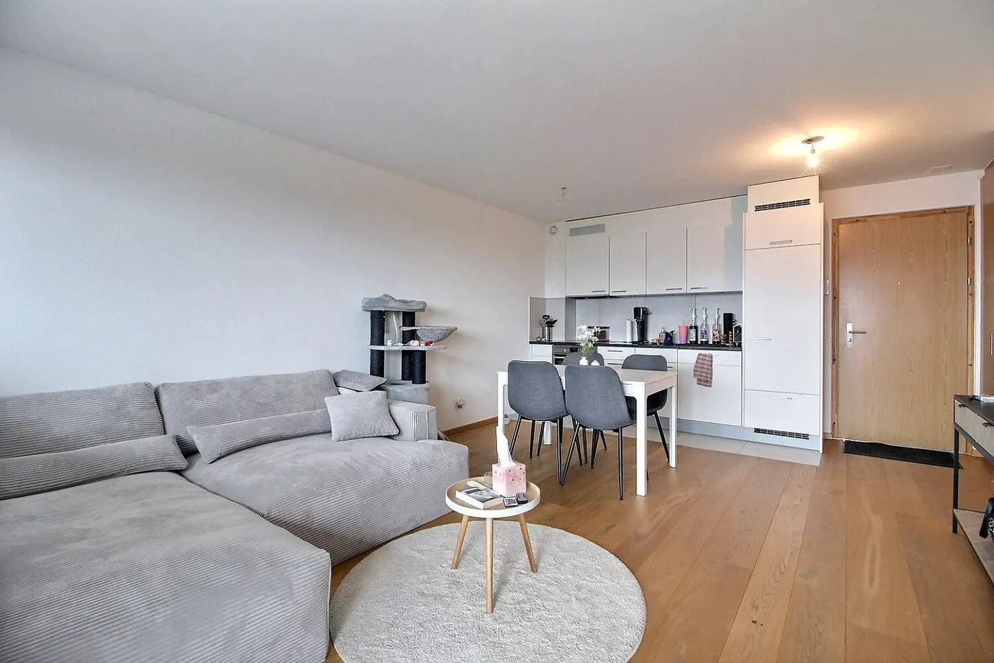 Savièse | Calm environment and exceptional view for this bright 2.5 room apartment - Photo 4 of 10