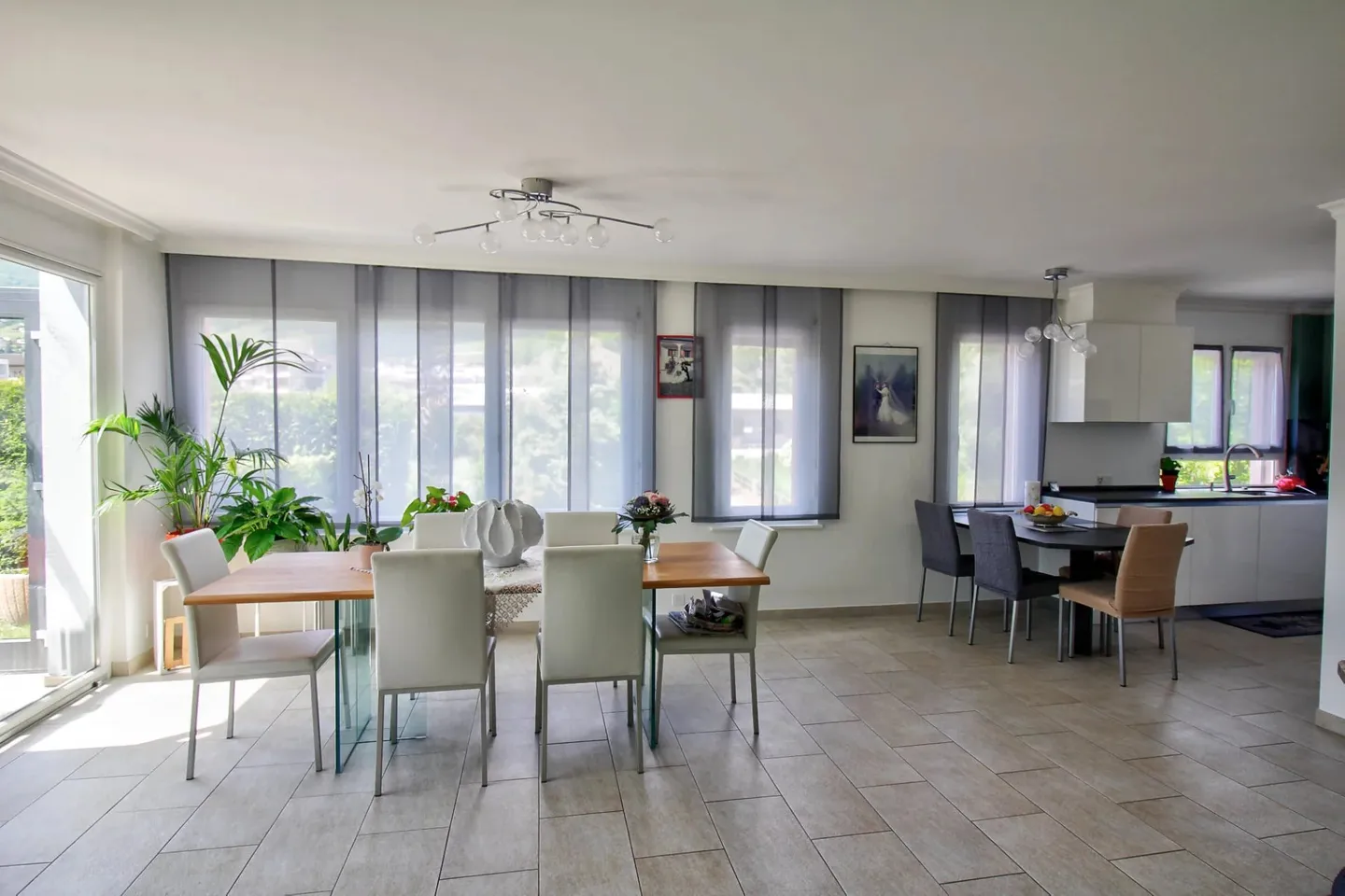 Sierre I Exceptional 6.5 Room Villa - Photo 5 of 13