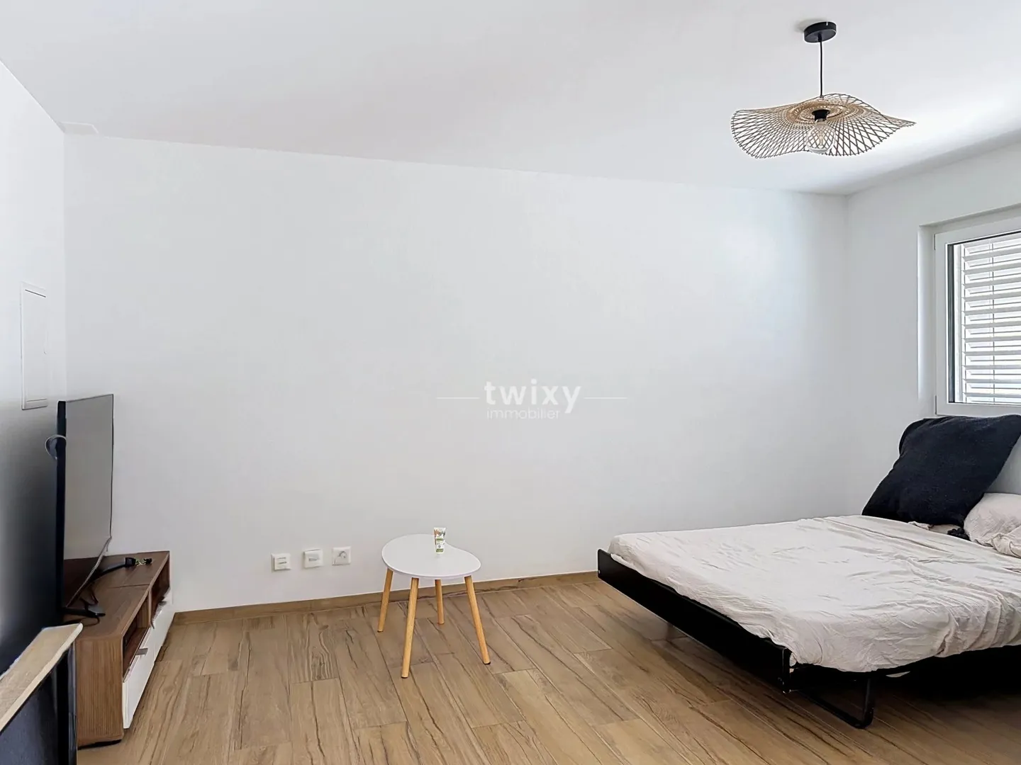Ayent | Bright recent studio with beautiful balcony - Photo 4 of 7