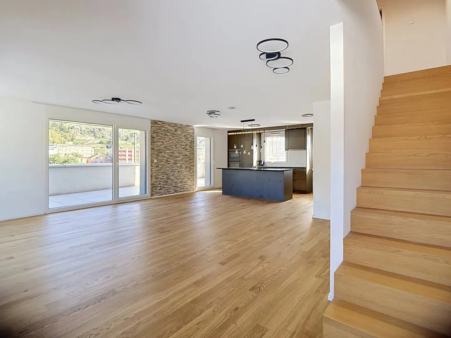 Sierre | Magnificent recent duplex attic of 4.5 rooms - Photo 11 of 13