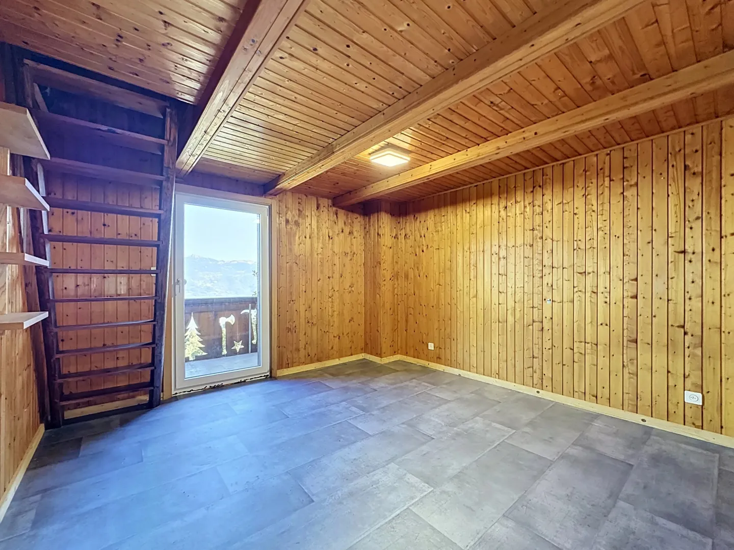Chalet in legno nelle alture di Choëx - Foto 10 di 13