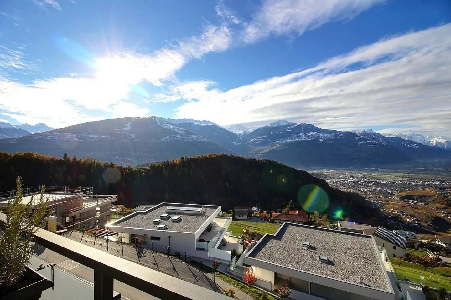 Savièse | Calm environment and exceptional view for this bright 2.5 room apartment - Photo 9 of 10