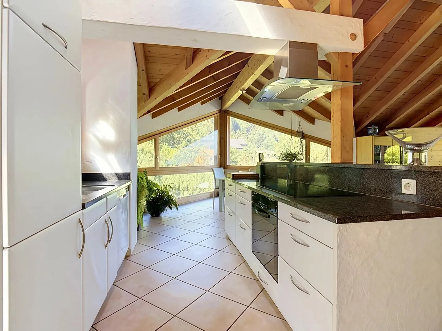 LES GIETTES | Villa individuelle d'exception avec vue imprenable et biotope naturel - Photo 3 of 13