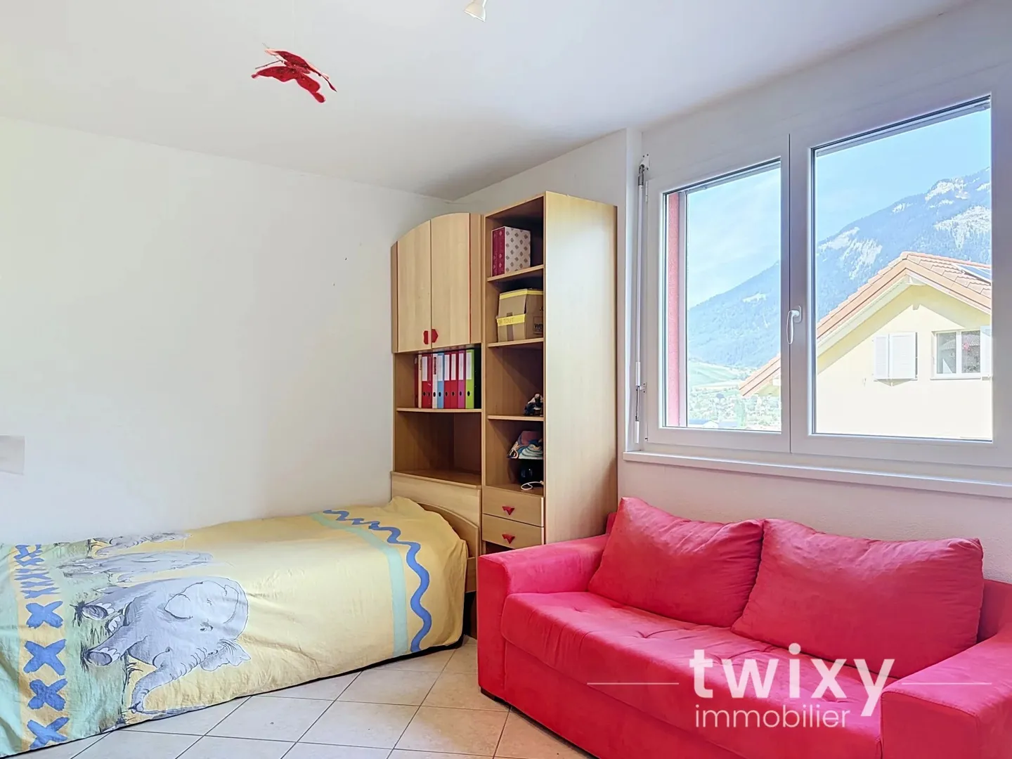 Saint-Maurice | Spacious family villa with garden and panoramic view - Photo 8 of 13