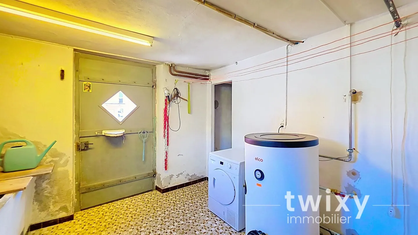 Ardon – Villa indipendente di 5.5 locali con volumi generosi - Foto 10 di 11
