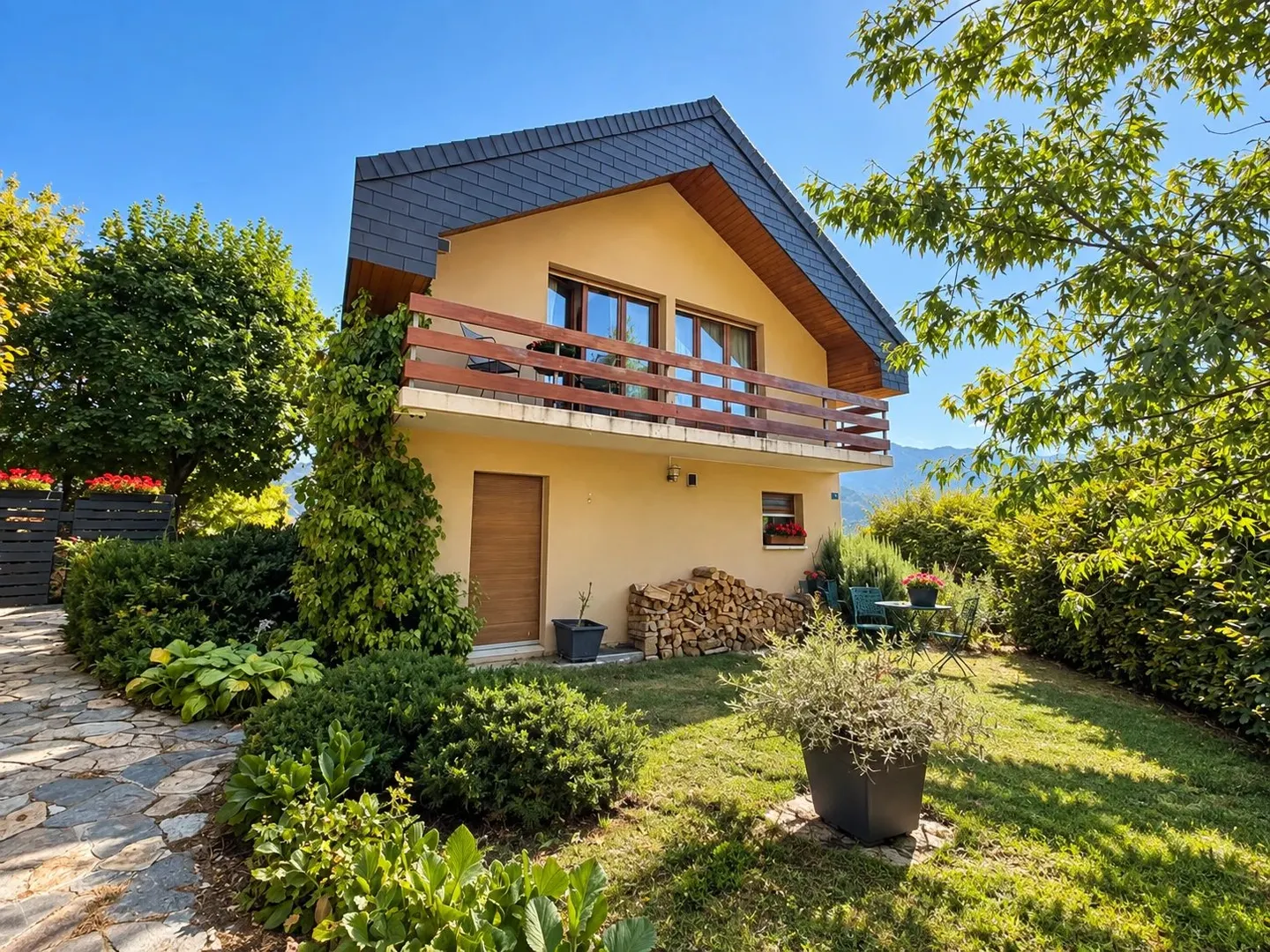 Ayent | Grande maison de deux appartements avec vue panoramique - Photo 10 sur 13