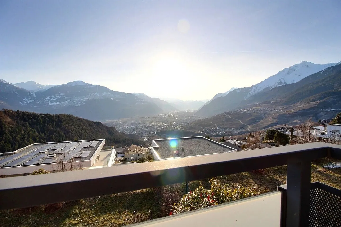 Savièse | Calm environment and exceptional view for this bright 2.5 room apartment - Photo 10 of 10