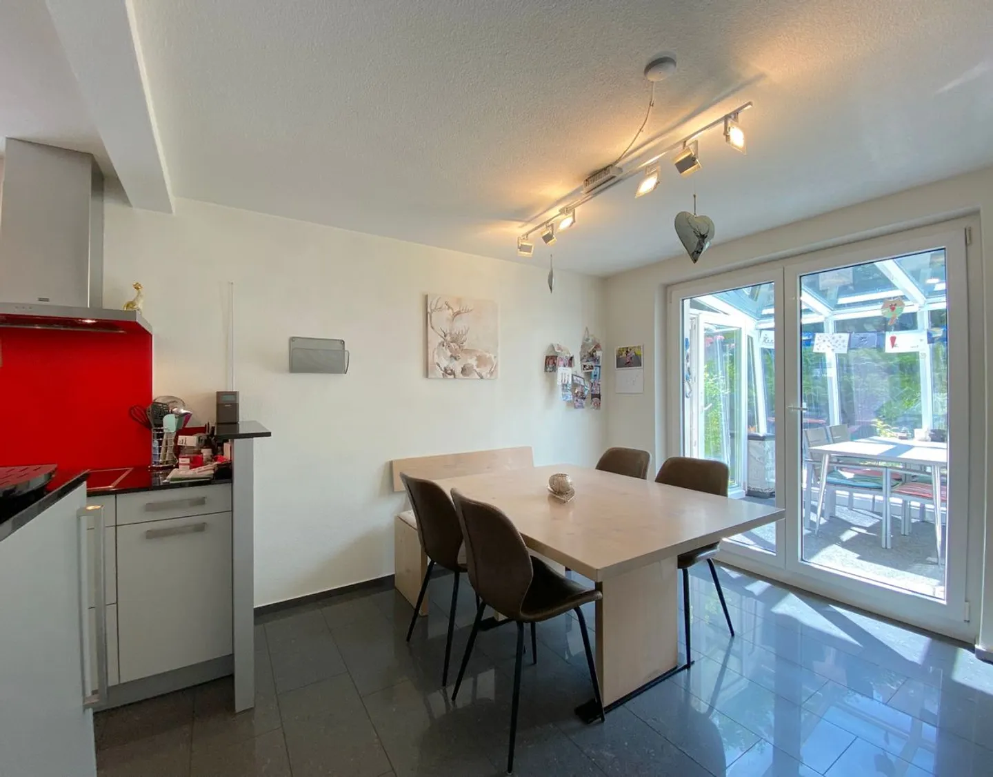 Family-friendly single-family home with mountain view in Erstfeld - Photo 6 of 13