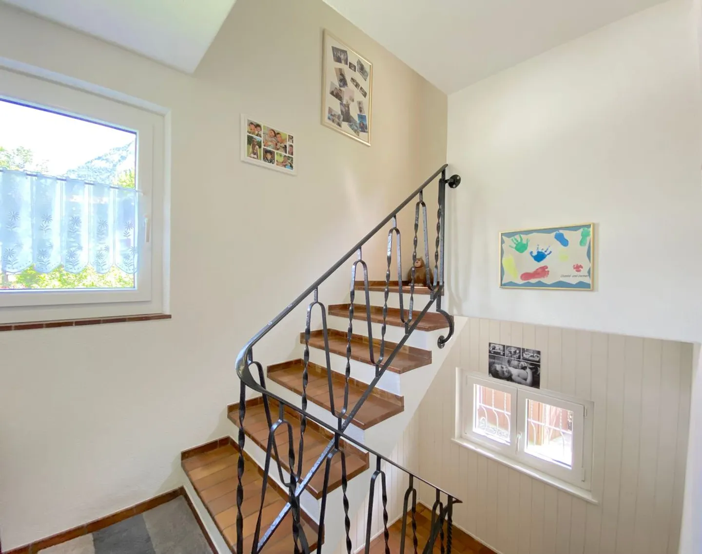 Family-friendly single-family home with mountain view in Erstfeld - Photo 11 of 13