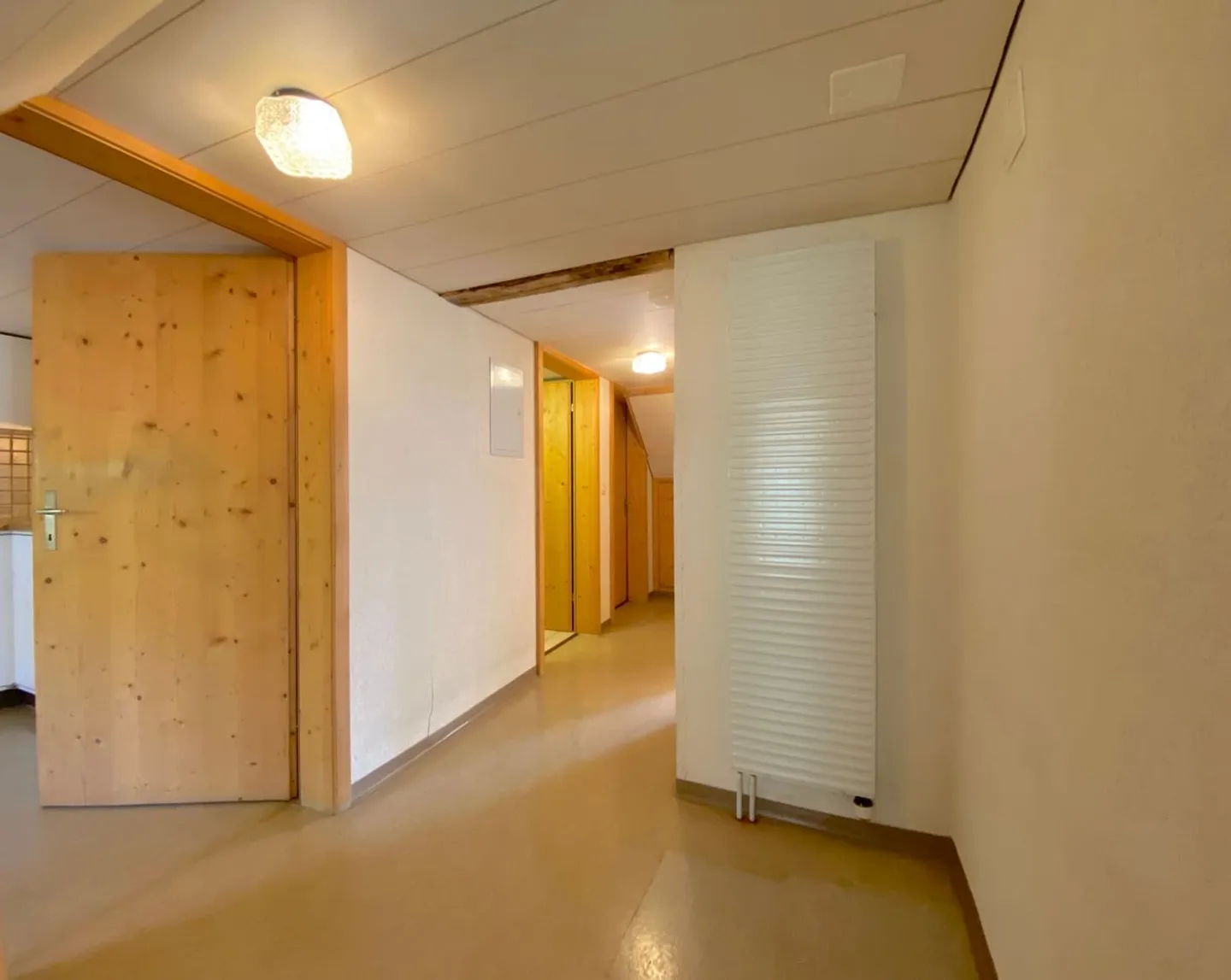 Charming 3.5-room apartment with great potential - Photo 11 of 13