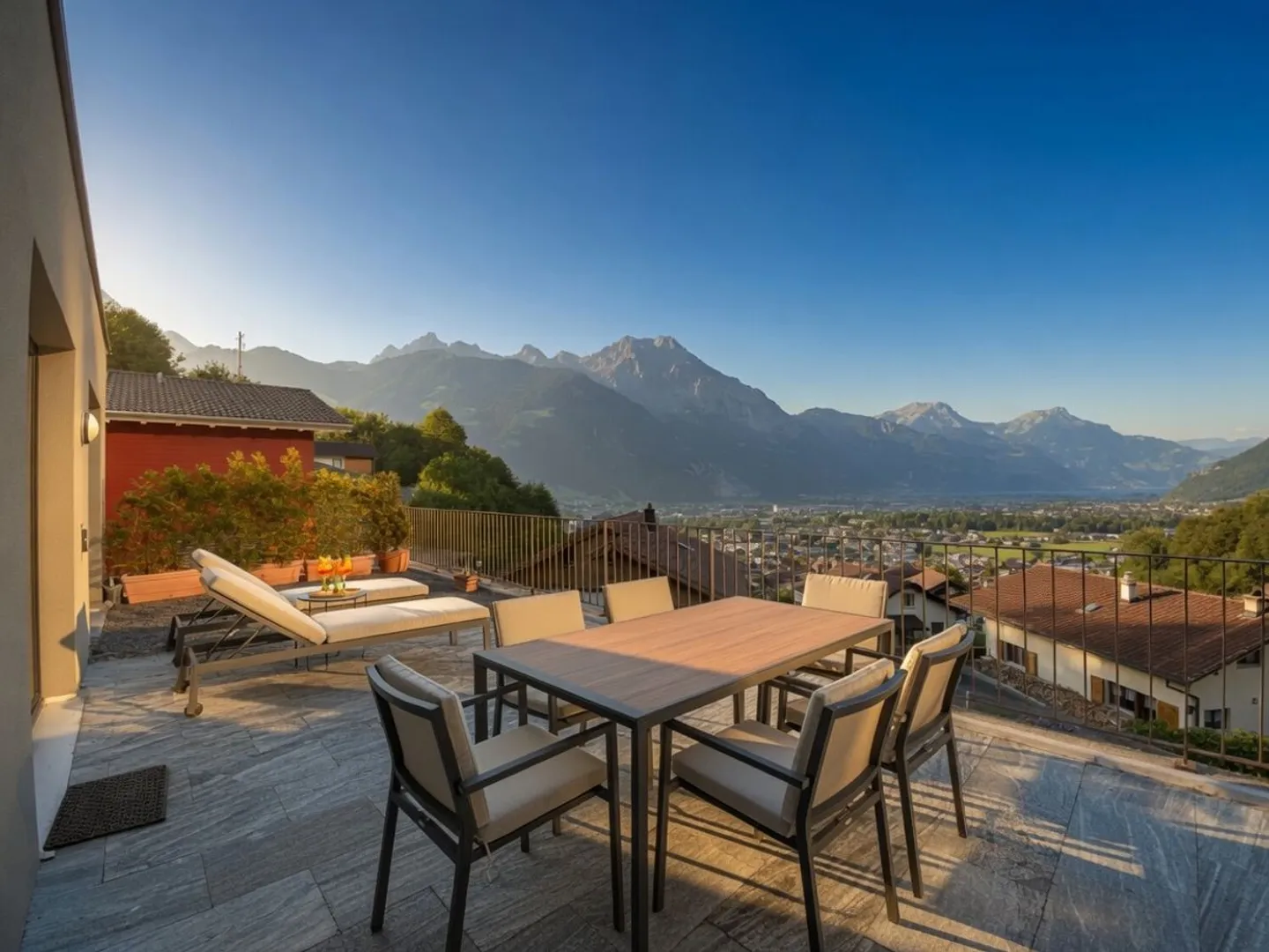 Designer House with Lake View and Alpine Panorama - Photo 4 of 11