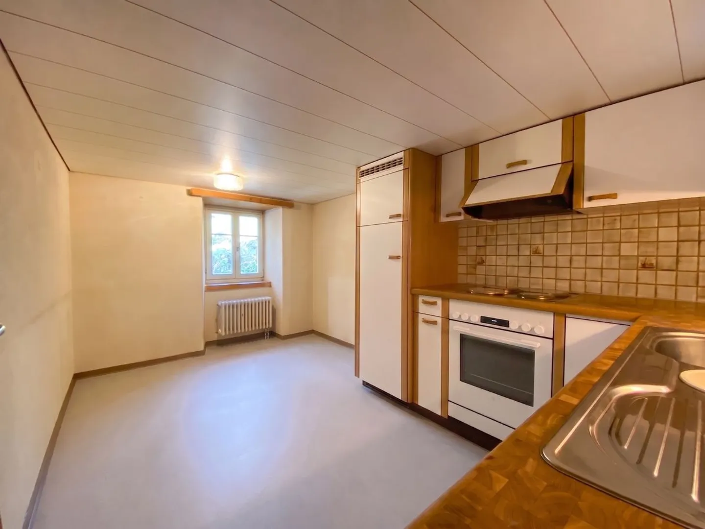 Charming 3.5-room apartment with great potential - Photo 5 of 13