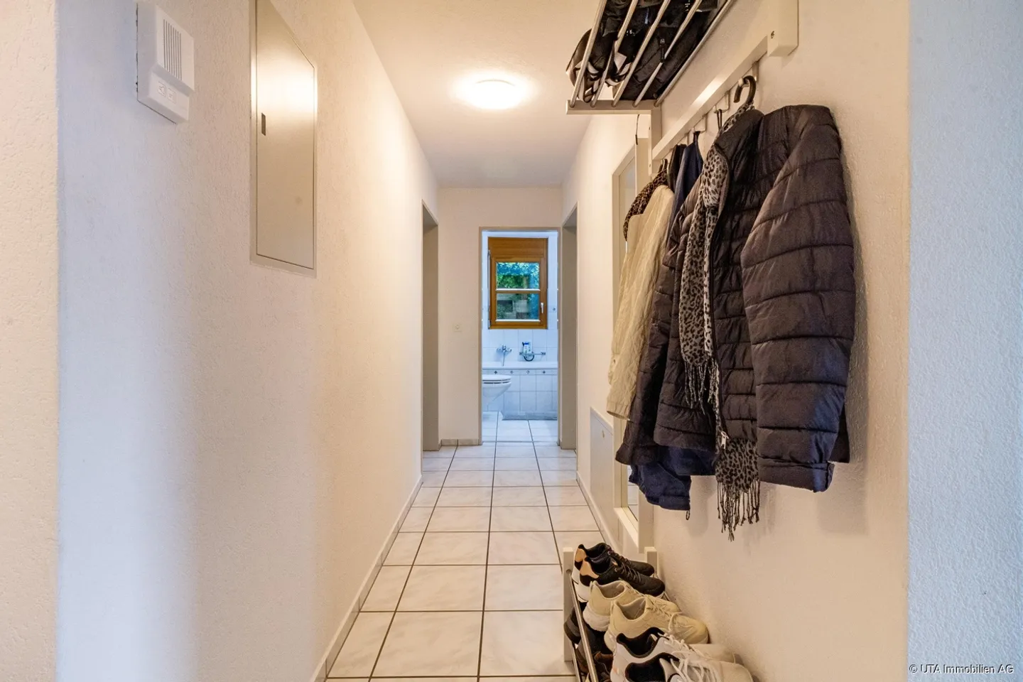 Appartamento ben tenuto di 4,5 locali con giardino privato e pergola - Foto 11 di 13