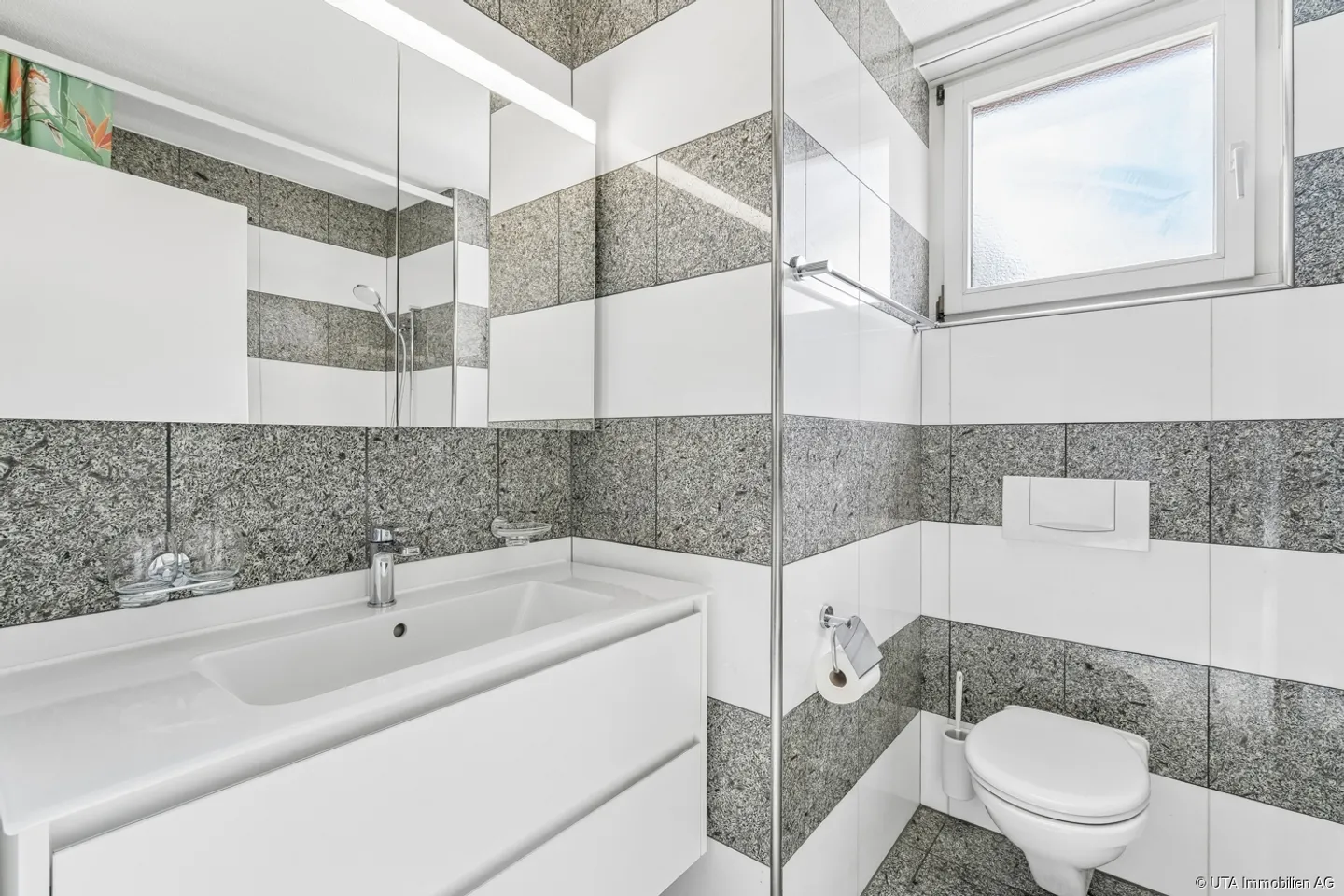 Well-maintained 3-room apartment in a quiet location - Photo 8 of 13