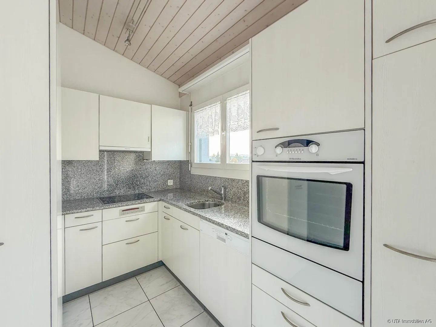 Appartement en attique au centre de Fislisbach - Photo 6 sur 13