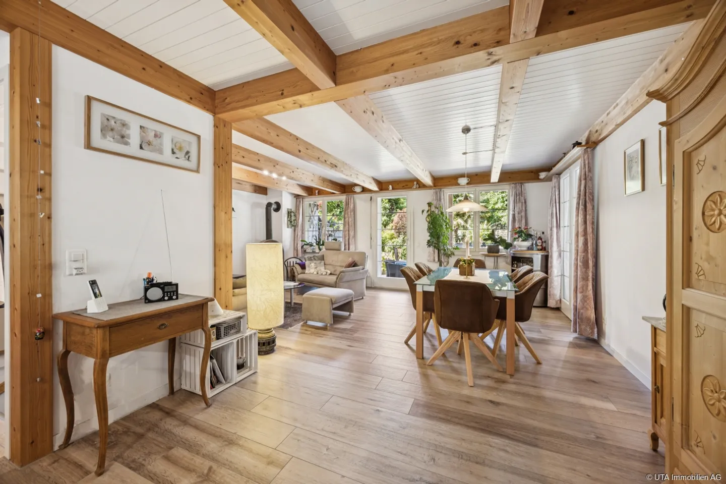 Äusserst gepflegtes Reihen-Eckhaus mit Wintergarten und wunderschöner  - Photo 5 sur 13