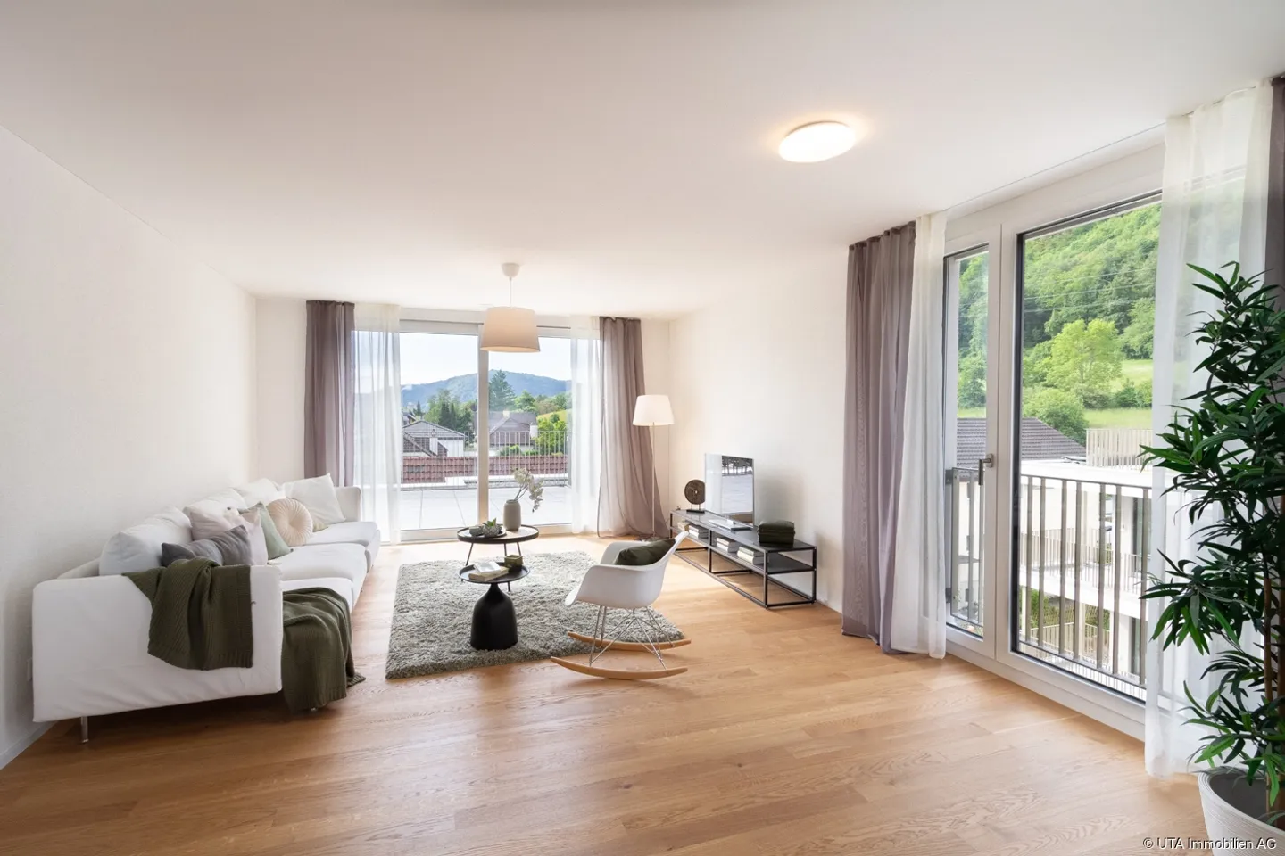 2.5-room new penthouse apartment with a dream terrace, ready to move in - Photo 4 of 12