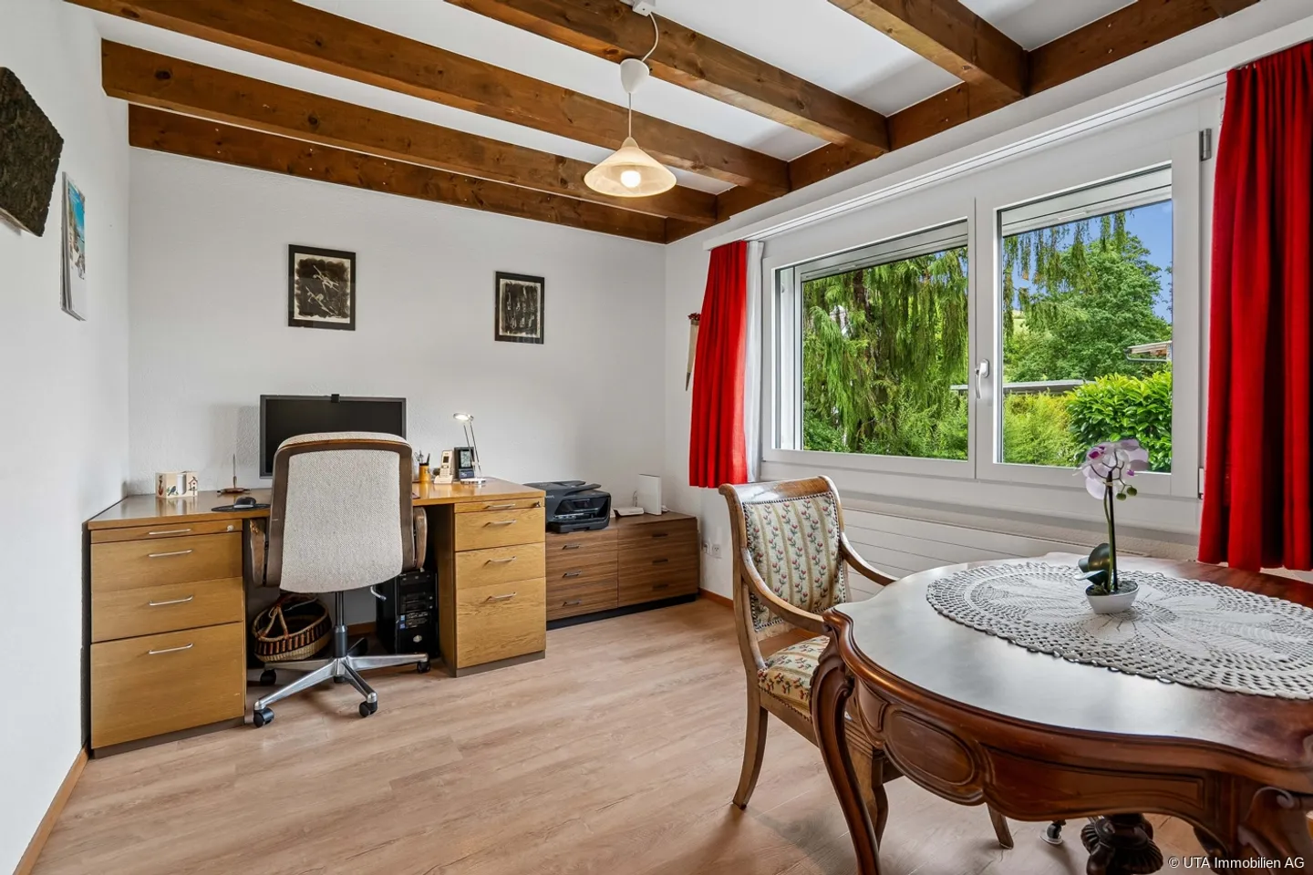 Charming single-family home with dream garden in a quiet, family-friendly area - Photo 6 of 13