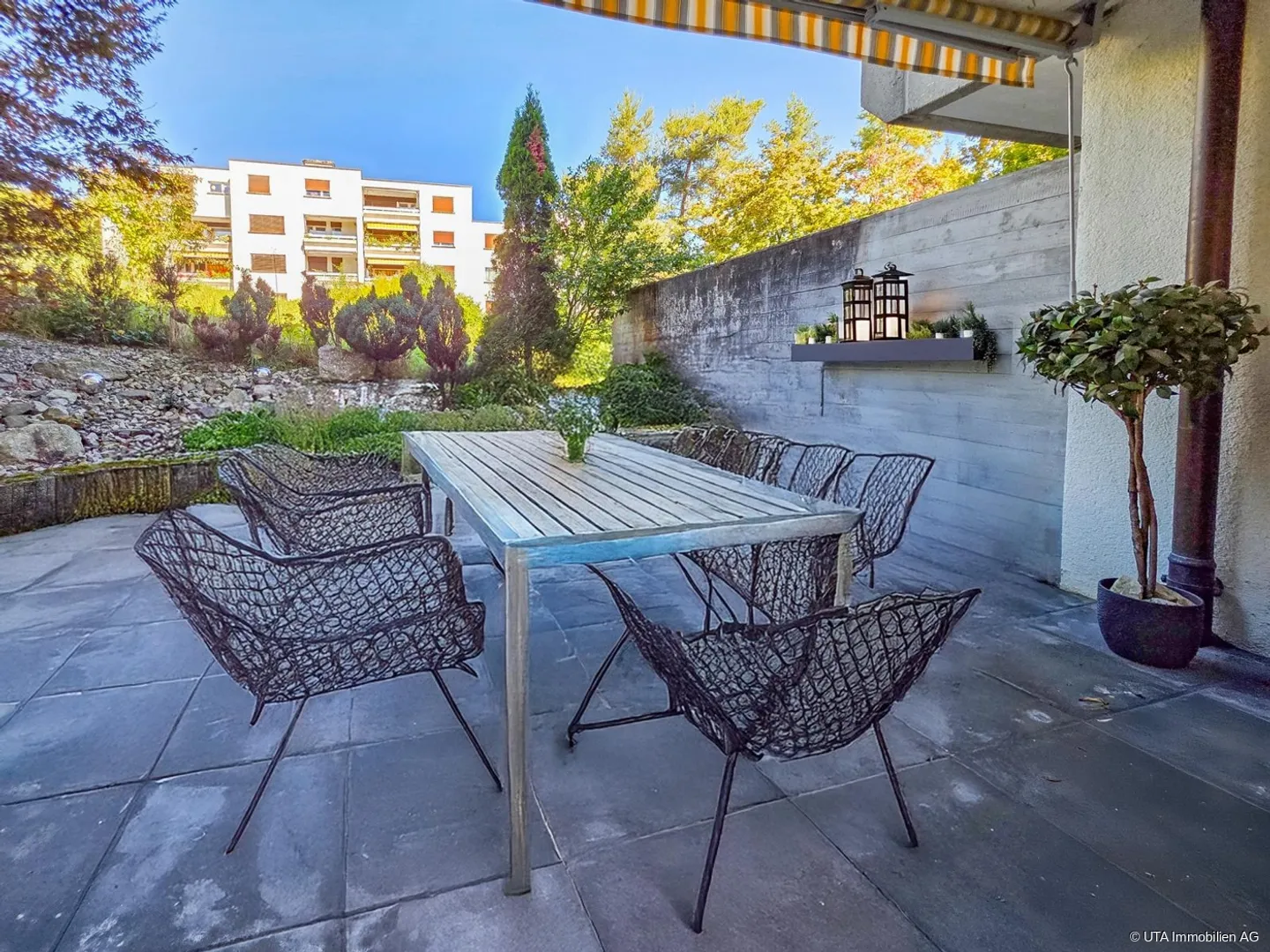 Maison confortable et calme avec des espaces de sièges ensoleillés dans un emplacement privilégié - Photo 6 sur 13