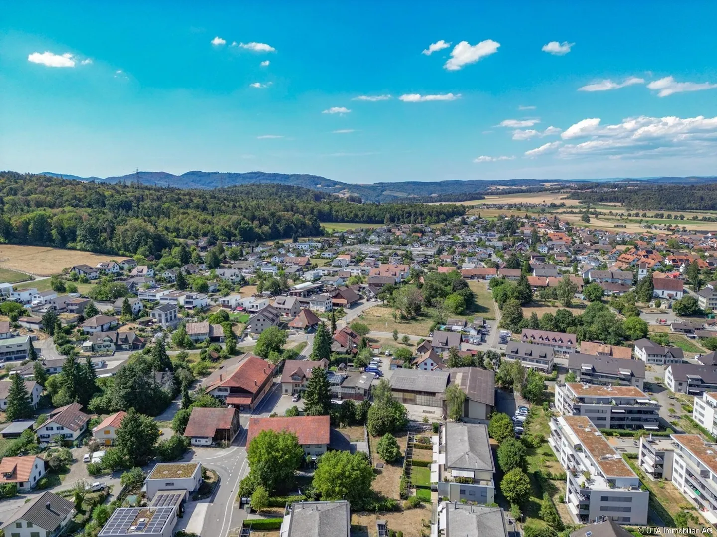 Ihr sonniges Zuhause - zwei Balkone + viel Raum für eigene Ideen - Foto 13 von 13